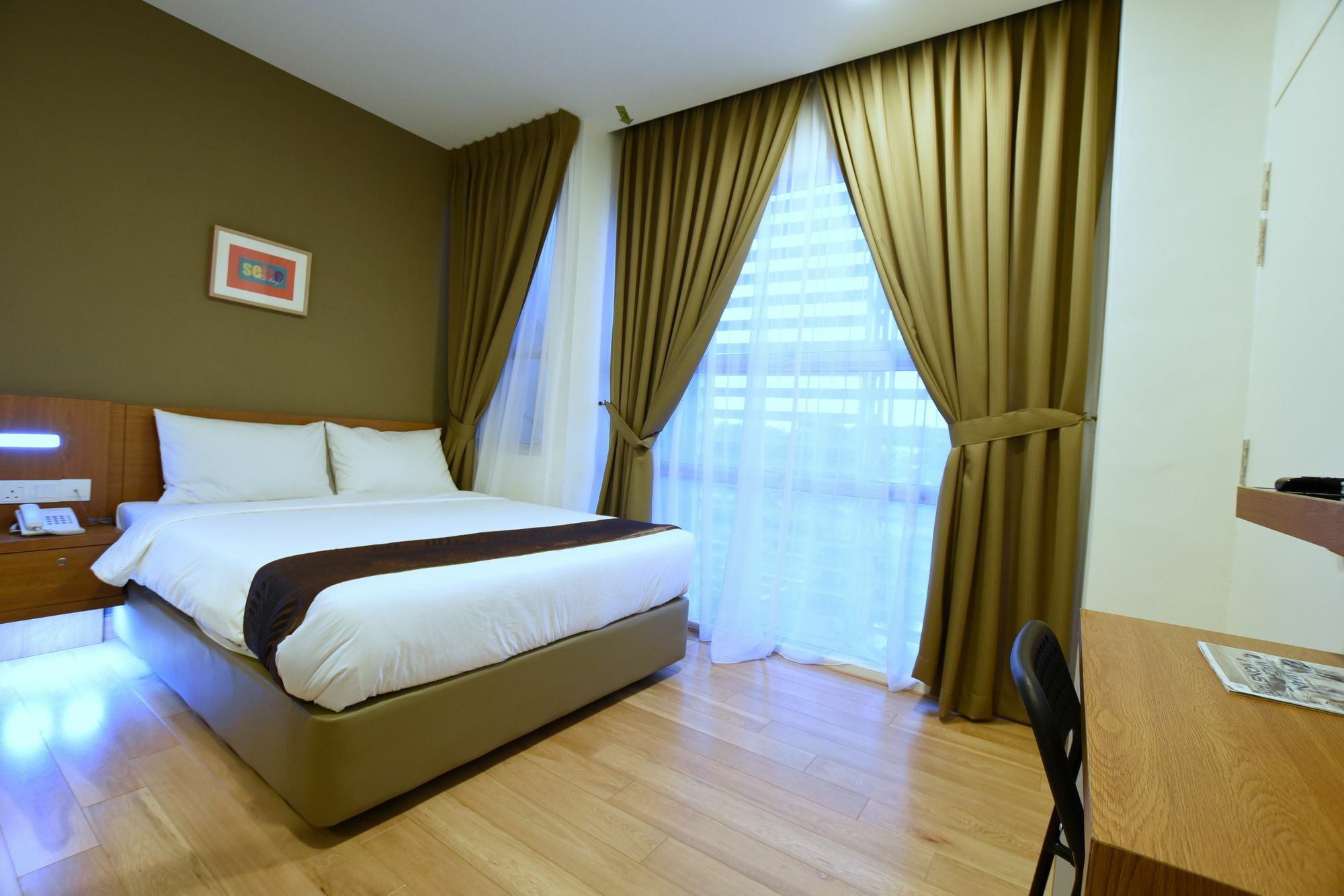 Hotel Zamburger Second Link Johor Bahru Buitenkant foto